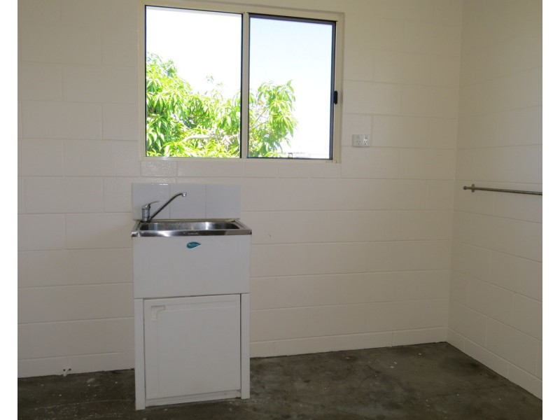 23 Hillview Place, Bowen QLD 4805