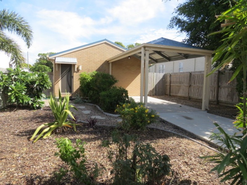 8 Johnston Street, Bowen QLD 4805