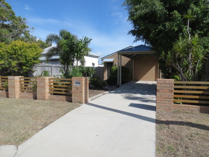 8 Johnston Street, Bowen QLD 4805