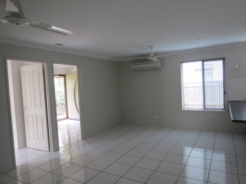 8 Johnston Street, Bowen QLD 4805