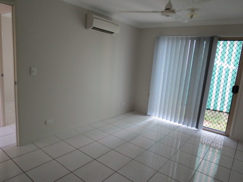 8 Johnston Street, Bowen QLD 4805