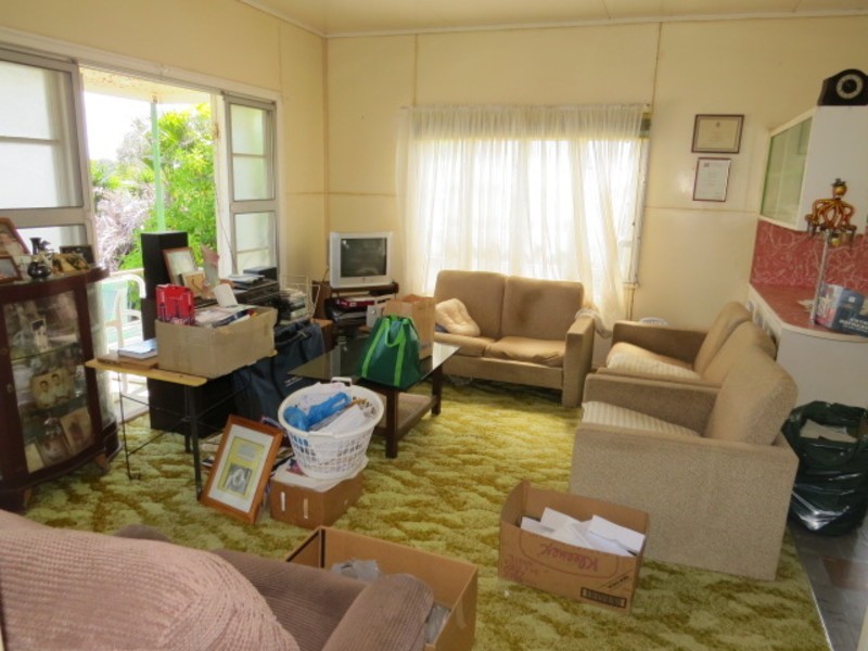 112 Hillview Road, Bowen QLD 4805