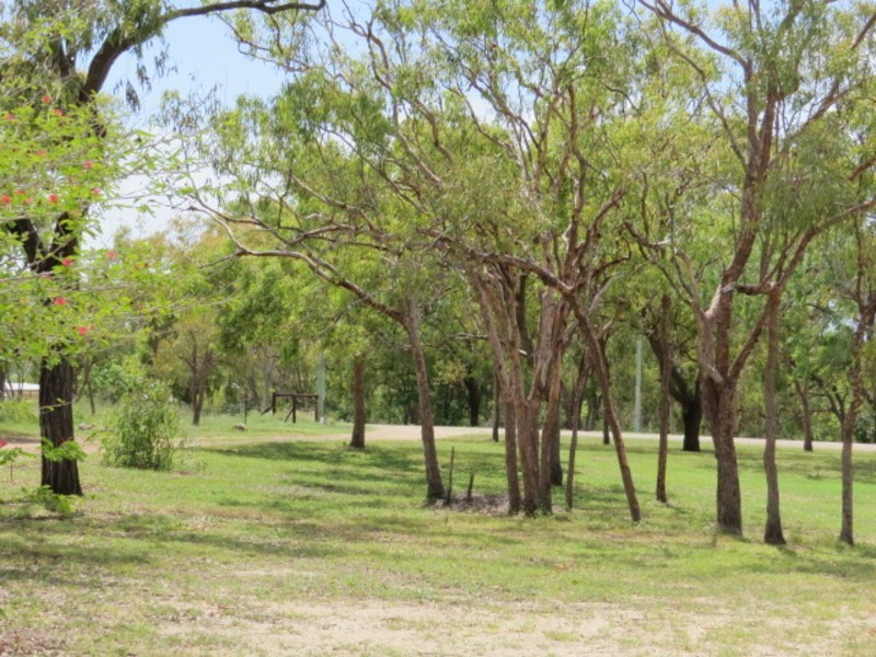 38 Drays Road, Bowen QLD 4805