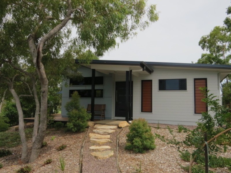14 Craigie Court, Bowen QLD 4805