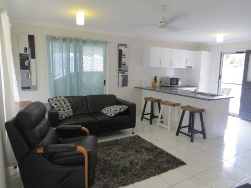 5/7 Lotus Lane, Bowen QLD 4805