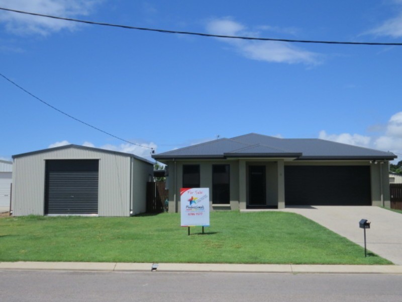 11 Schilling Court, Bowen QLD 4805