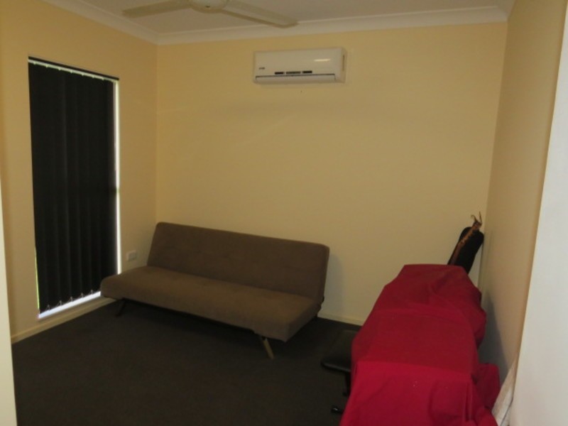11 Schilling Court, Bowen QLD 4805