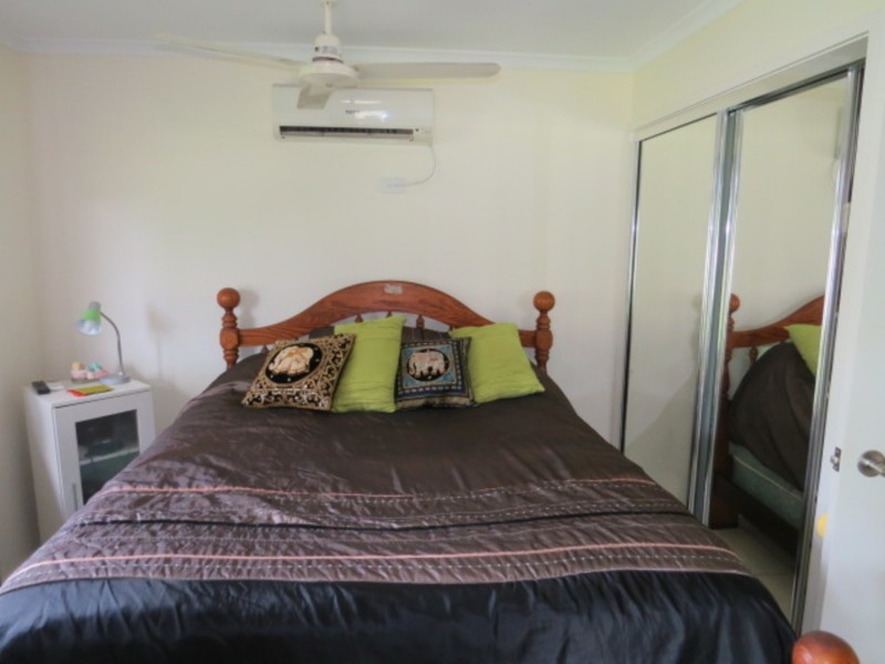 25 Field Street, Bowen QLD 4805