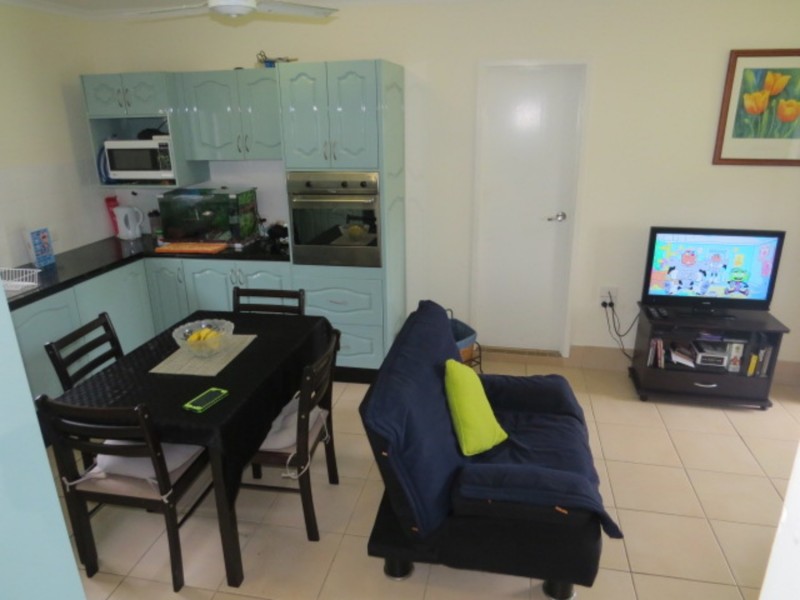 25 Field Street, Bowen QLD 4805