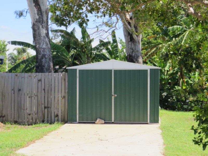 25 Field Street, Bowen QLD 4805