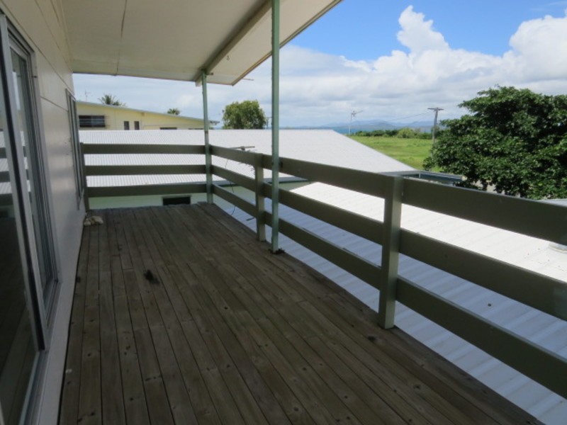 16 Wentworth Street, Bowen QLD 4805