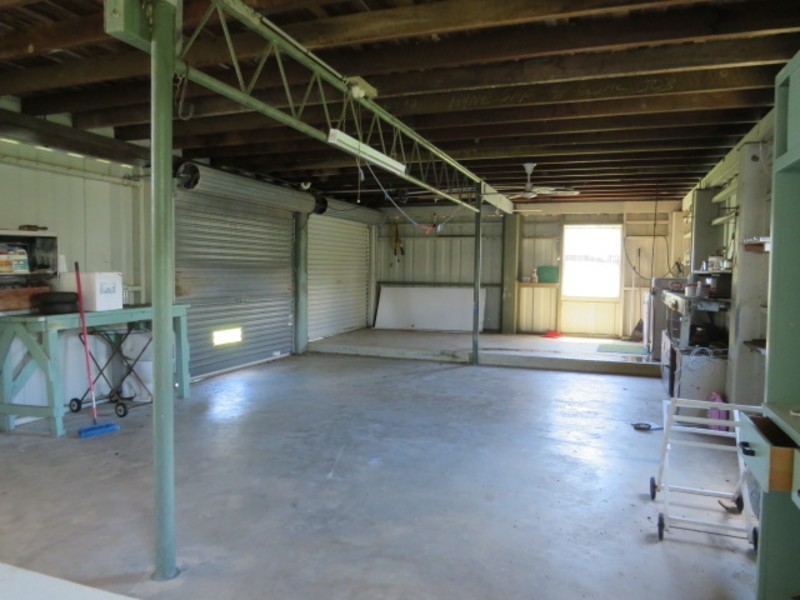 16 Wentworth Street, Bowen QLD 4805