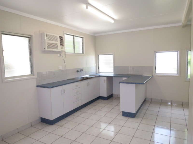 7A Philip Street, Bowen QLD 4805