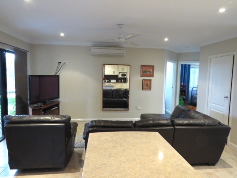 14 Lemon Grove, Bowen QLD 4805