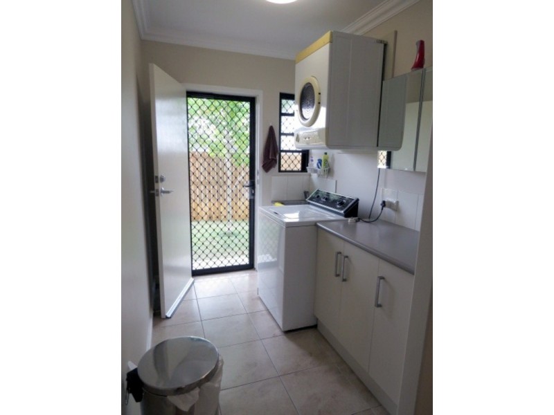 14 Lemon Grove, Bowen QLD 4805