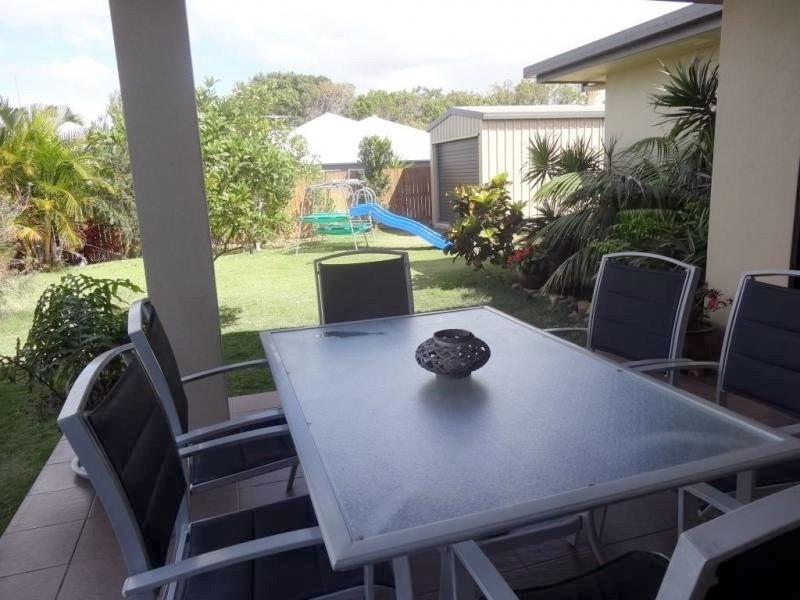 14 Lemon Grove, Bowen QLD 4805