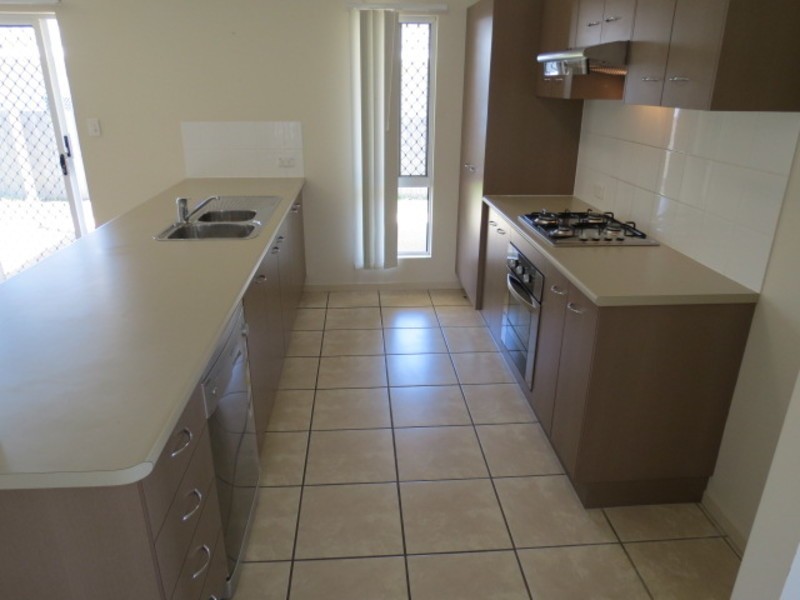 29 Sapphire Crescent, Bowen QLD 4805