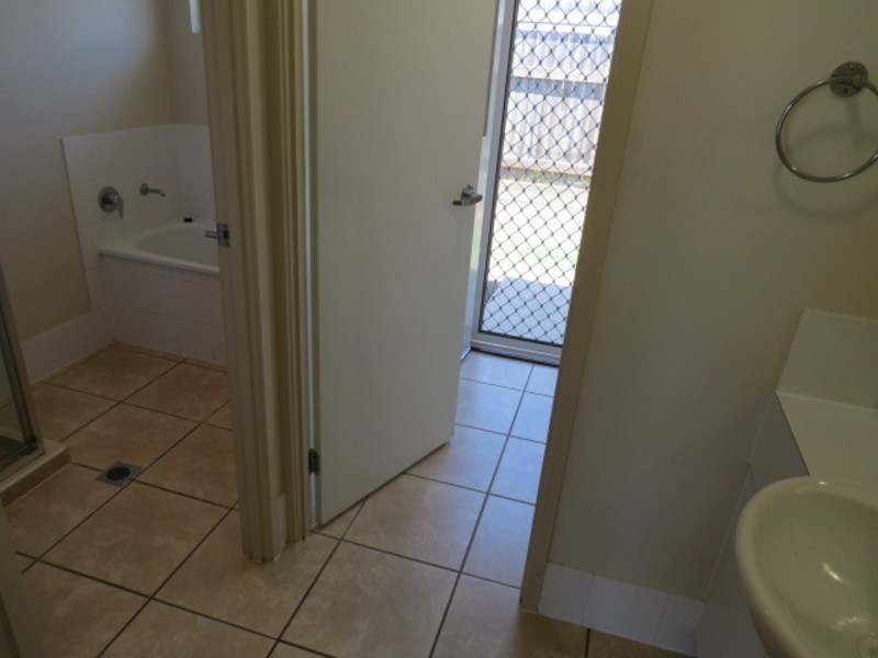 29 Sapphire Crescent, Bowen QLD 4805