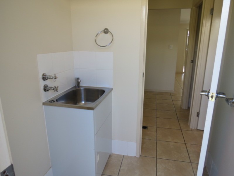 29 Sapphire Crescent, Bowen QLD 4805