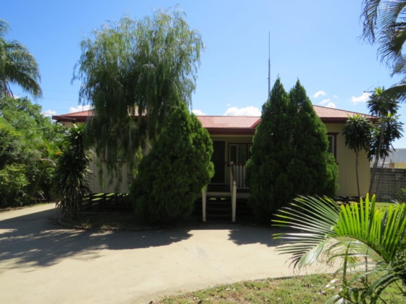 6 Bull Crescent, Bowen QLD 4805