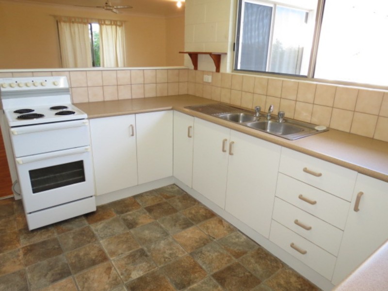 20 Avicennia Street, Bowen QLD 4805