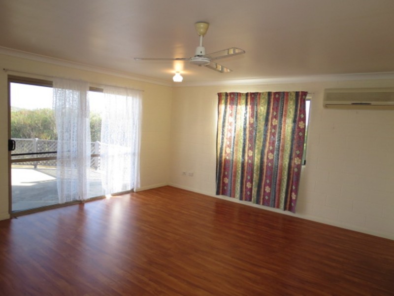 20 Avicennia Street, Bowen QLD 4805