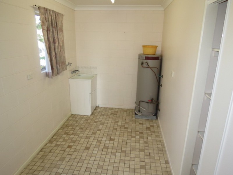 20 Avicennia Street, Bowen QLD 4805