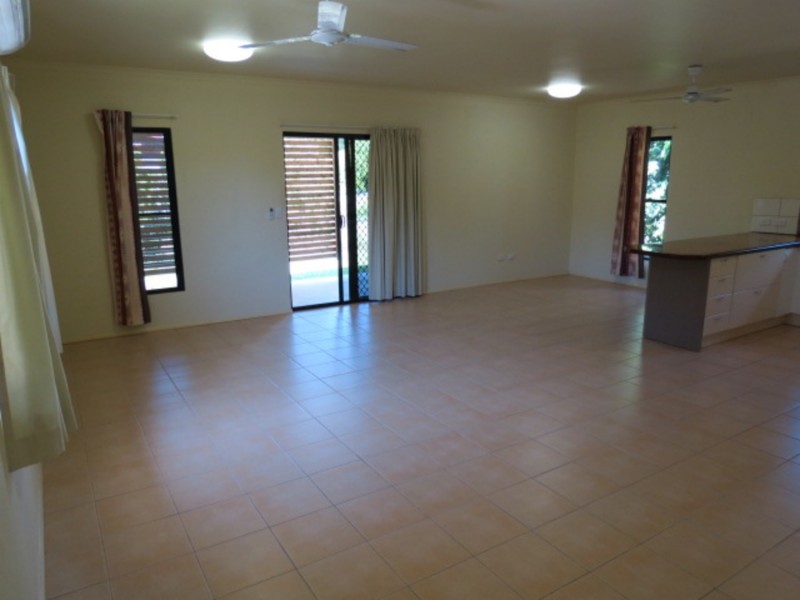12b Livingstone Street, Bowen QLD 4805