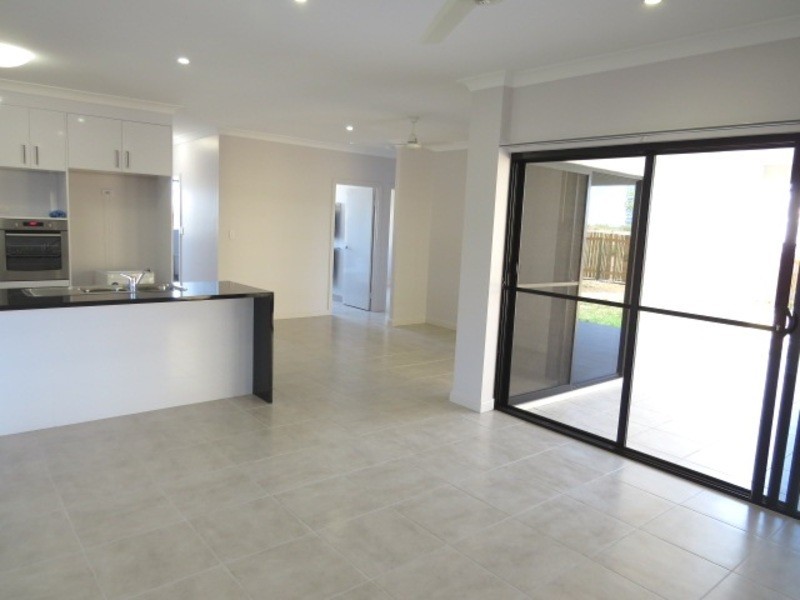 41 Dalrymple Street, Bowen QLD 4805