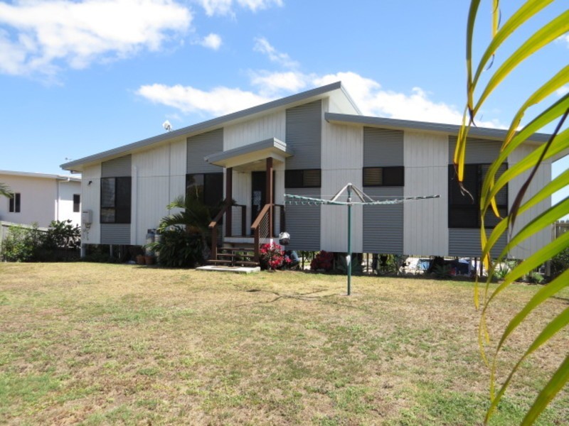 31 Marine Parade, Bowen QLD 4805