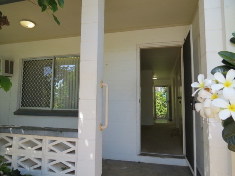 1/12 Casuarina Street, Bowen QLD 4805