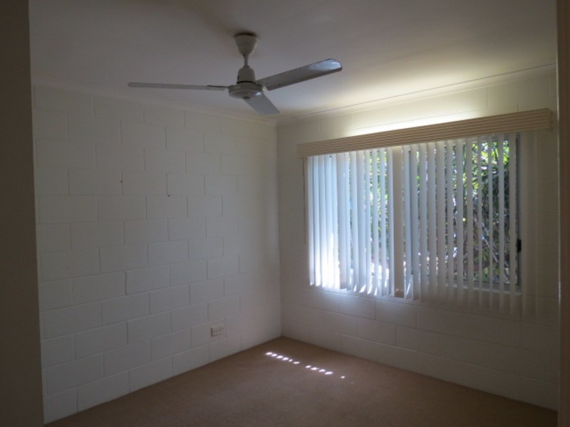 1/12 Casuarina Street, Bowen QLD 4805