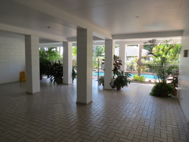 10/89 Horseshoe Bay Road, Bowen QLD 4805