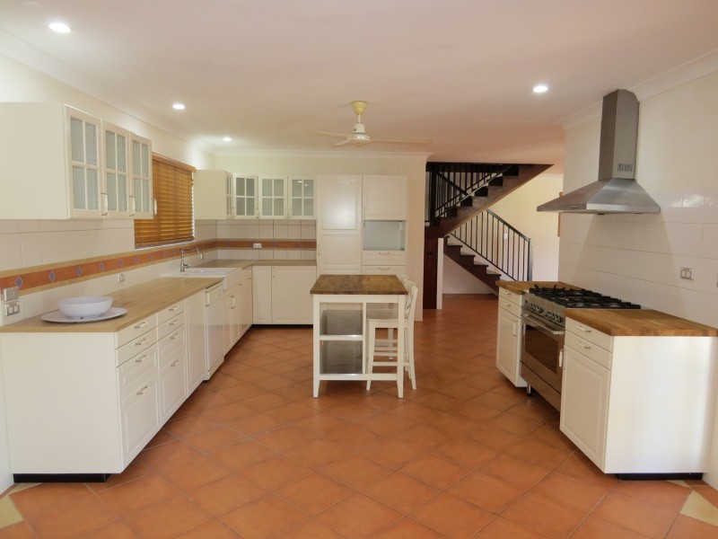 29 Brampton Drive, Bowen QLD 4805