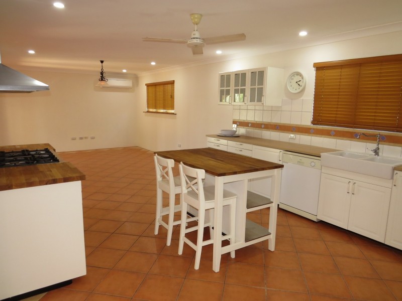29 Brampton Drive, Bowen QLD 4805