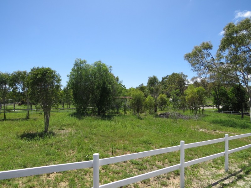 29 Brampton Drive, Bowen QLD 4805