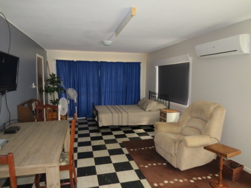 54 Avoca Road, Bowen QLD 4805