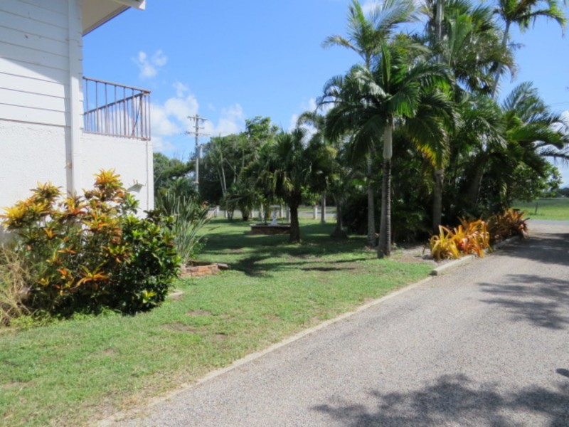54 Avoca Road, Bowen QLD 4805