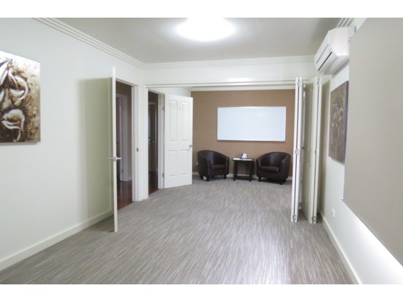 54 Herbert Street, Bowen QLD 4805