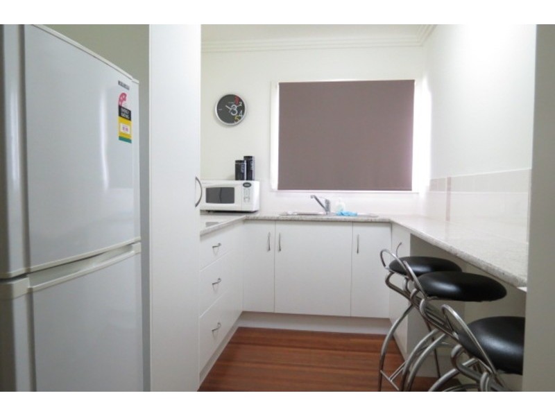 54 Herbert Street, Bowen QLD 4805