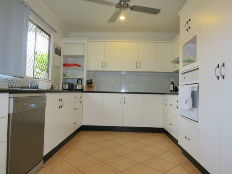 31 Coral Street, Bowen QLD 4805