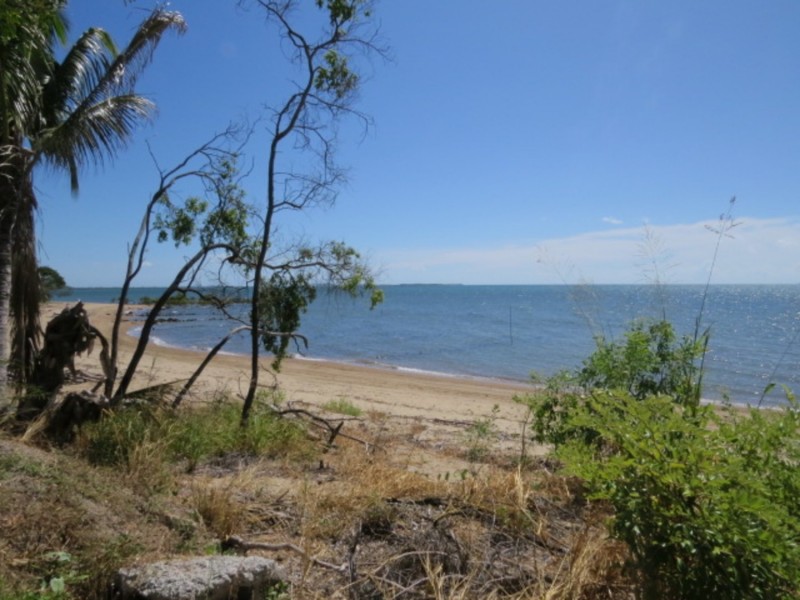 22 Baxter Avenue, Bowen QLD 4805
