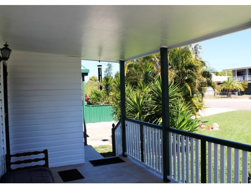 16 Field Street, Bowen QLD 4805