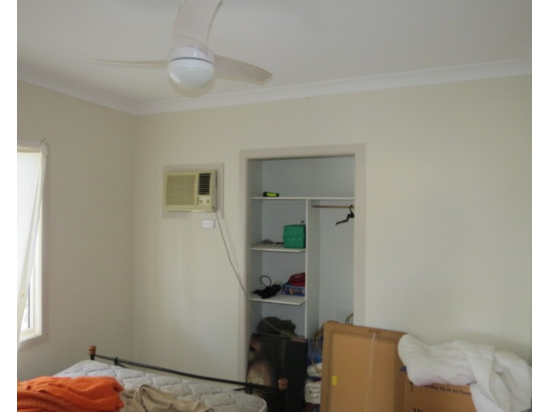 42 Livingstone Street, Bowen QLD 4805