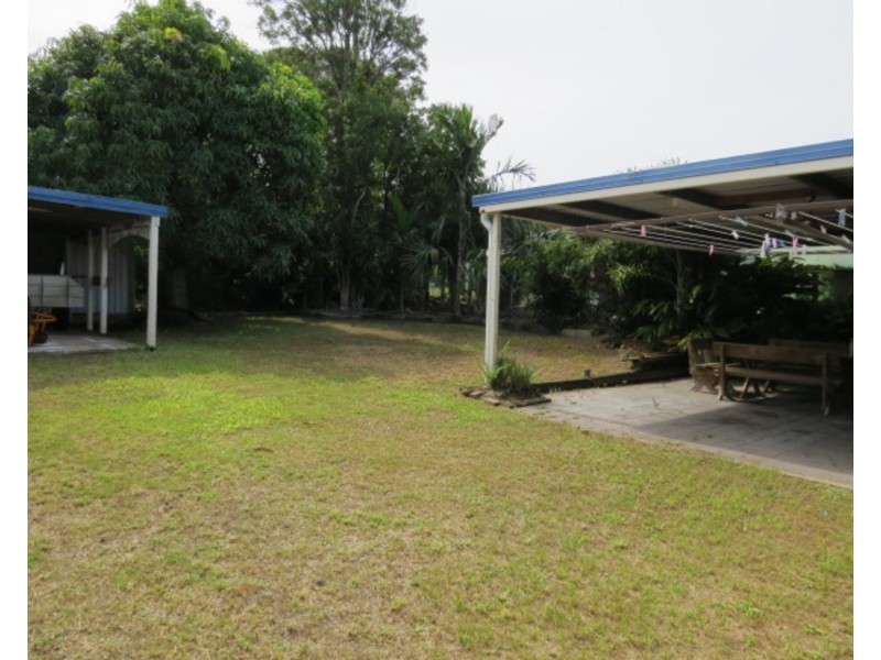 42 Livingstone Street, Bowen QLD 4805