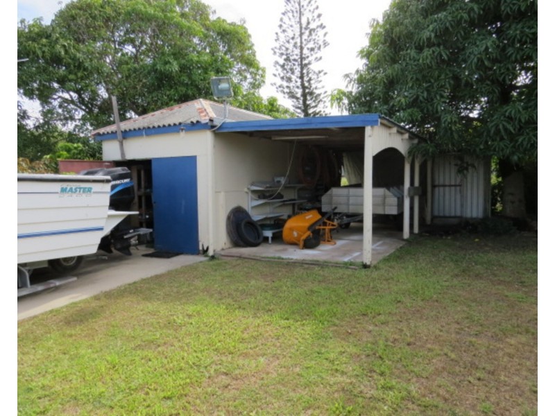 42 Livingstone Street, Bowen QLD 4805