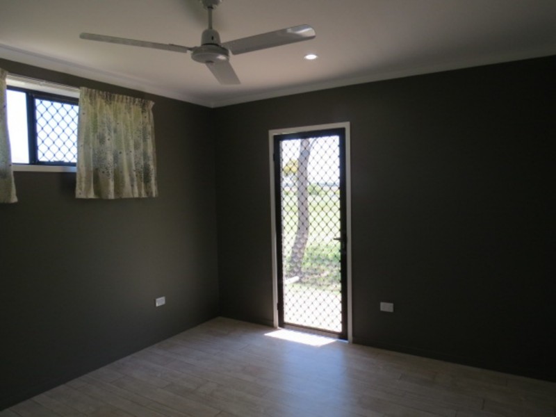 16 – 18 Drays Road, Bowen QLD 4805