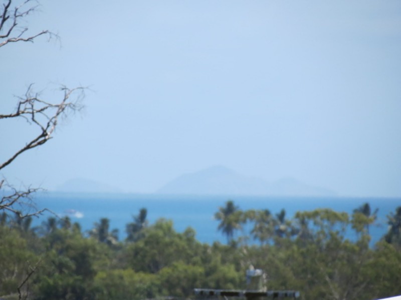 27 Banksia Street, Bowen QLD 4805