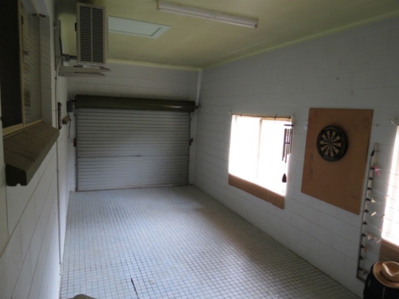 27 Banksia Street, Bowen QLD 4805