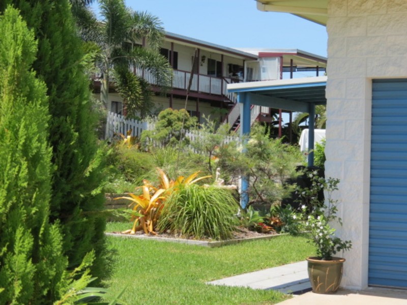 27 Banksia Street, Bowen QLD 4805